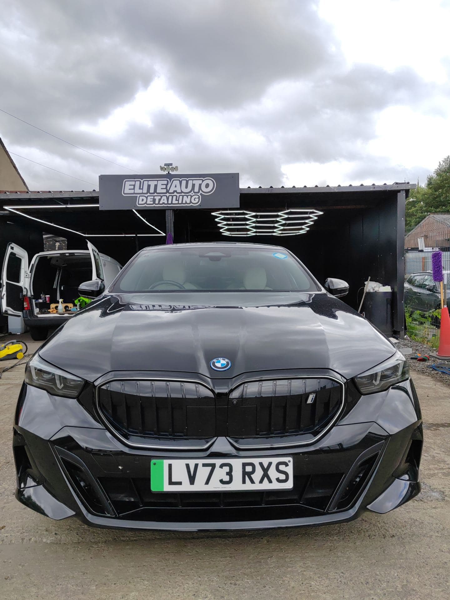 BMW i5 before detailing
